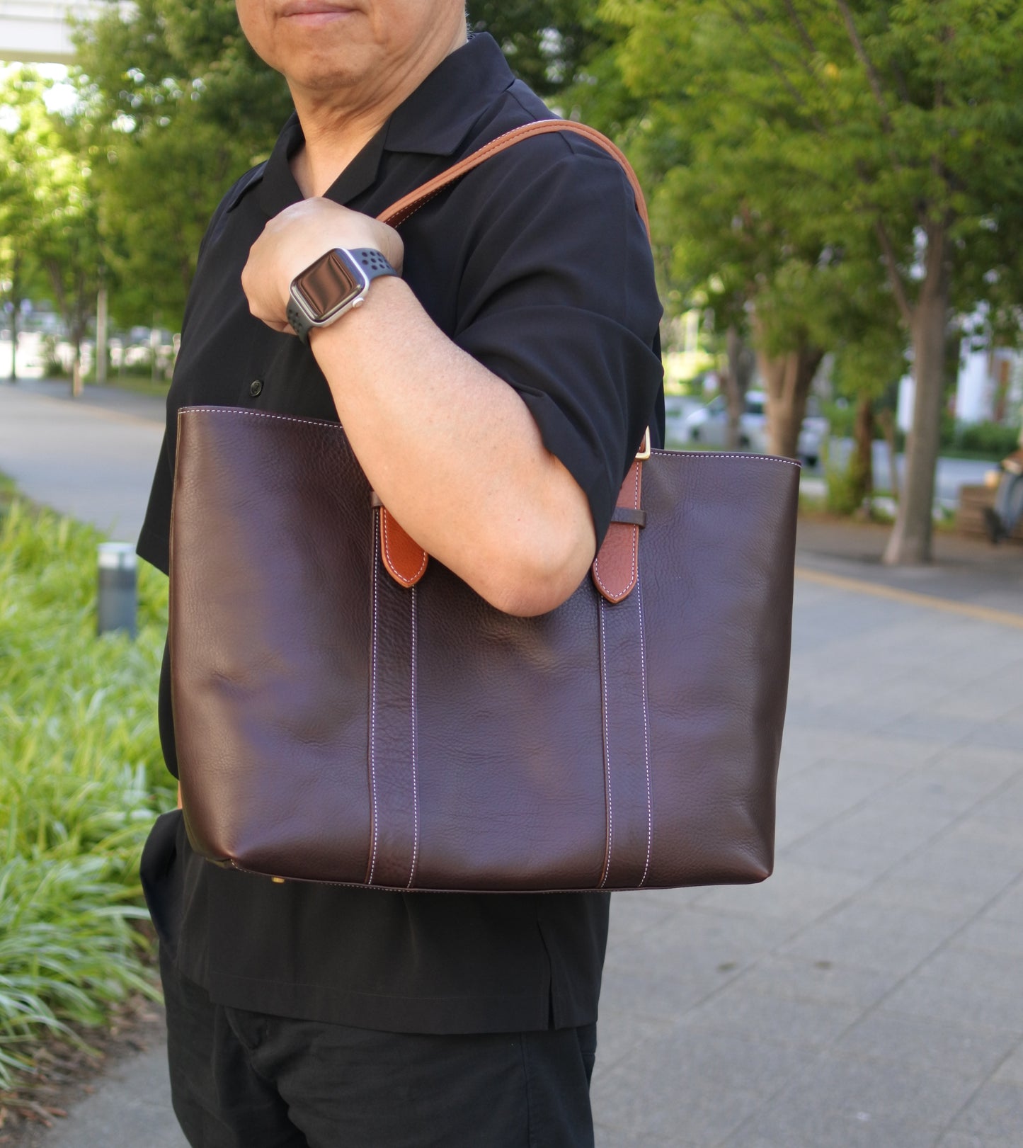 ARIA WORK (Signature Brown)